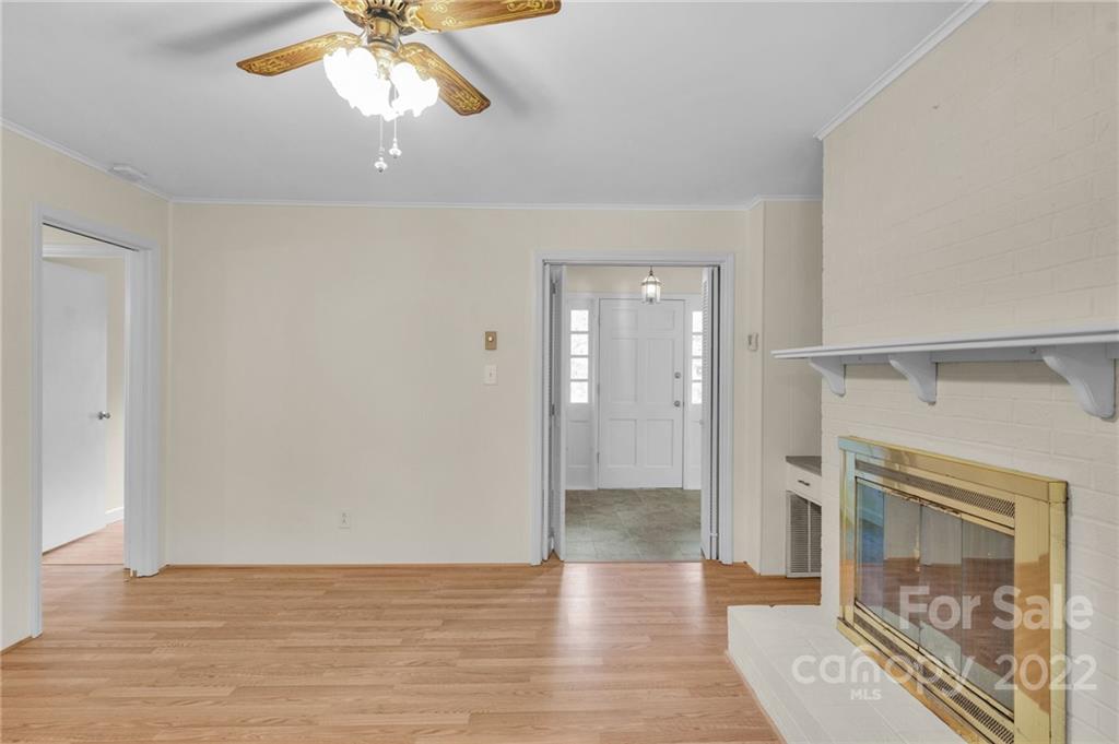 8110 Ottawa Lane Charlotte NC 28227