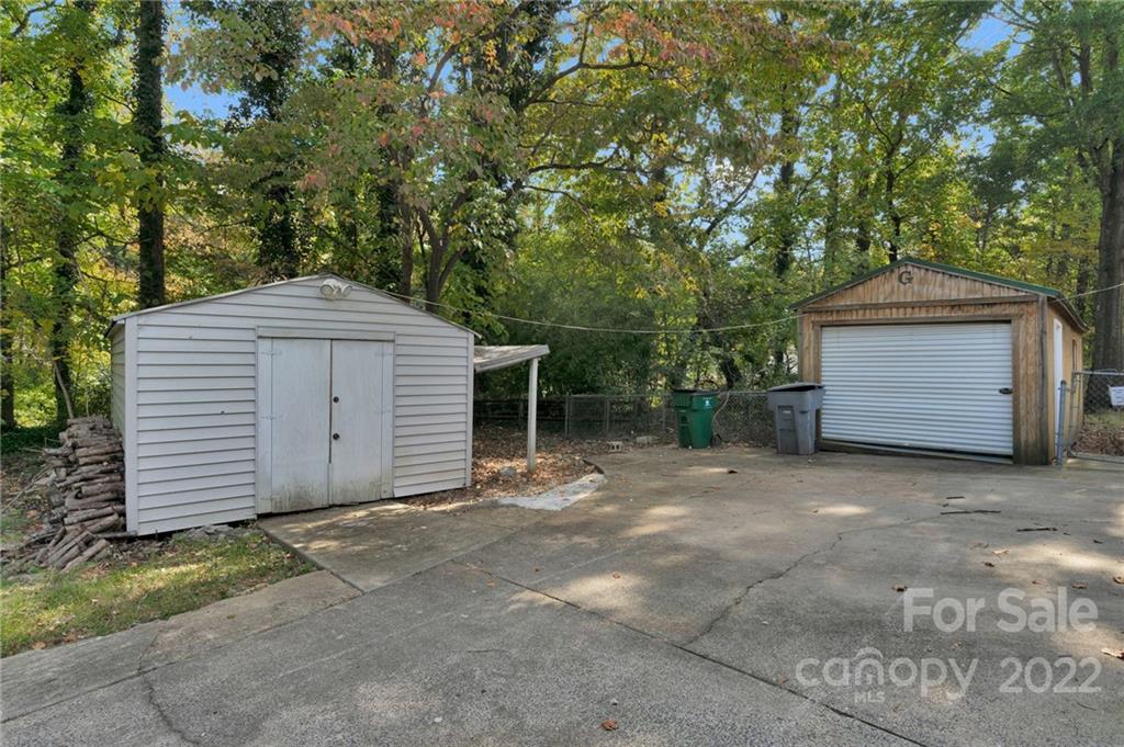 8110 Ottawa Lane Charlotte NC 28227