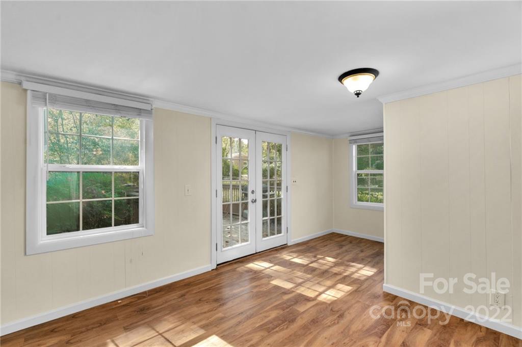 8110 Ottawa Lane Charlotte NC 28227