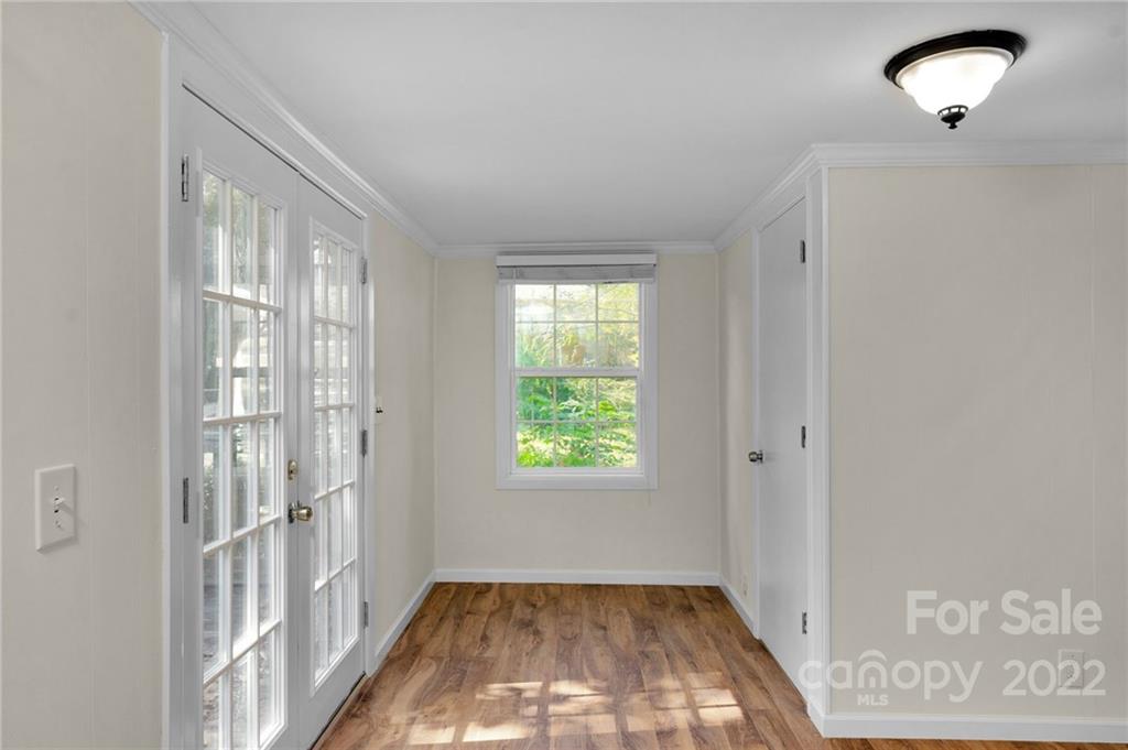 8110 Ottawa Lane Charlotte NC 28227