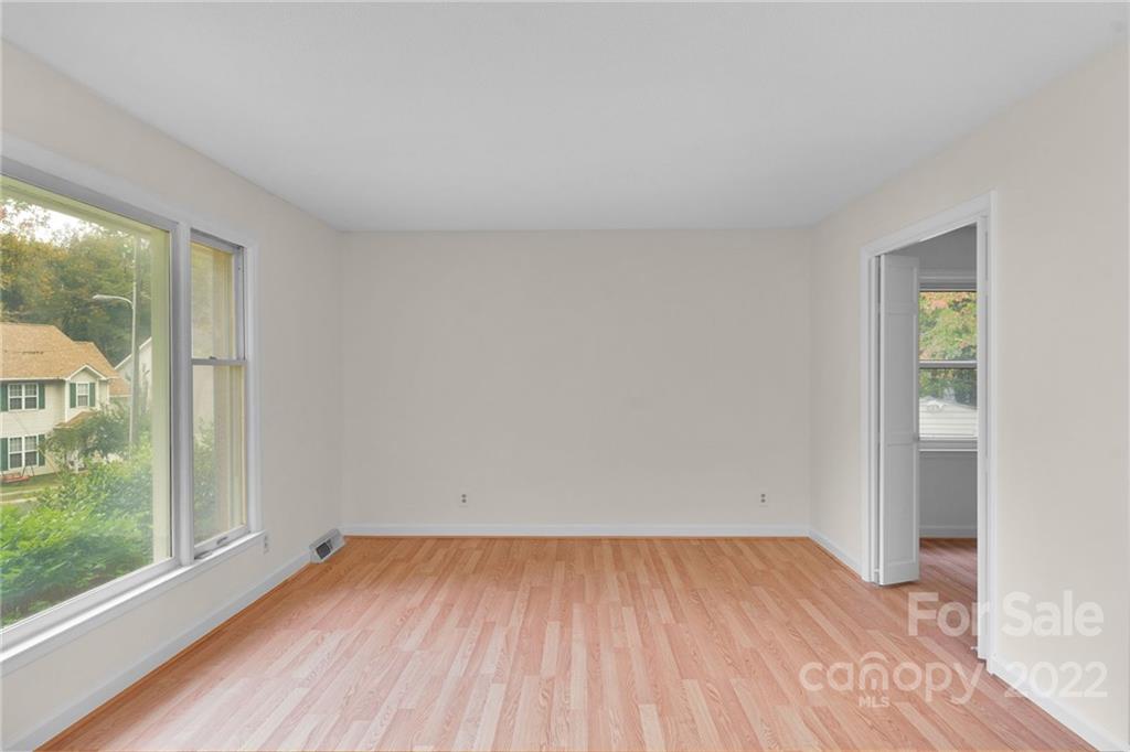 8110 Ottawa Lane Charlotte NC 28227