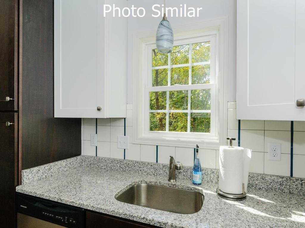 14 Lawndale Avenue Asheville NC 28806