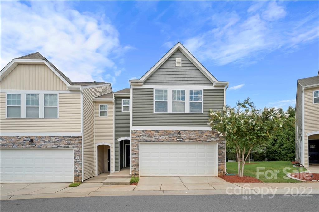 7341 Adare Mews Road Charlotte NC 28217
