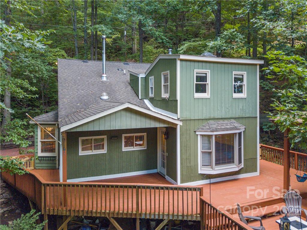 8 Birdseye View Lane Clyde NC 28721