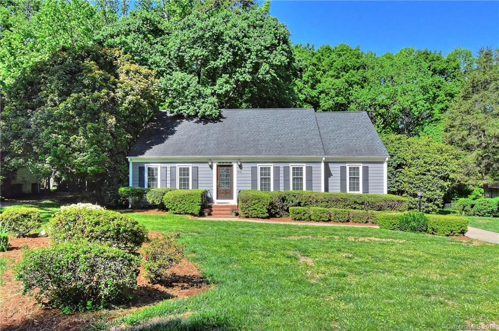 7516 Surreywood Place Charlotte NC 28270