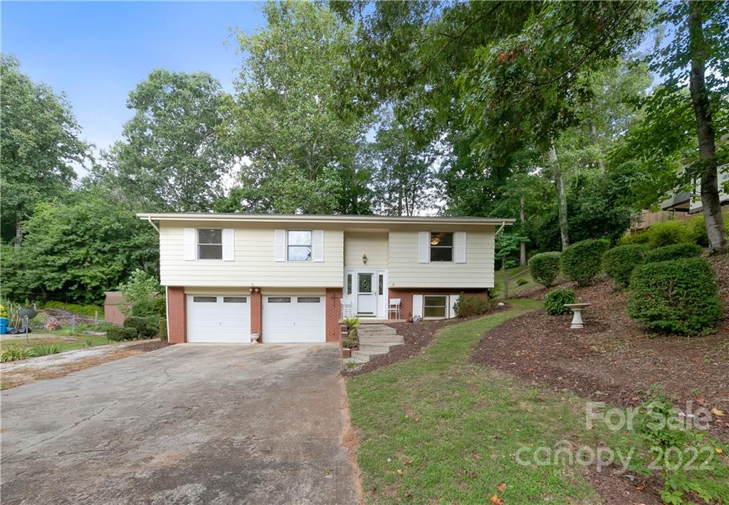 8 Auburndale Drive Asheville NC 28806
