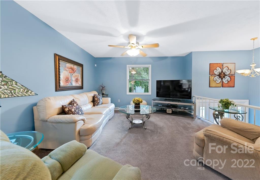 8 Auburndale Drive Asheville NC 28806