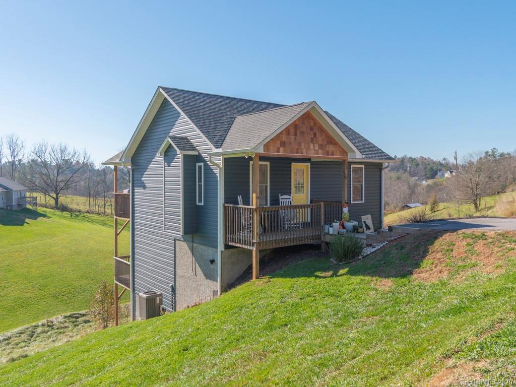 15 New Clayton Extension Weaverville NC 28787