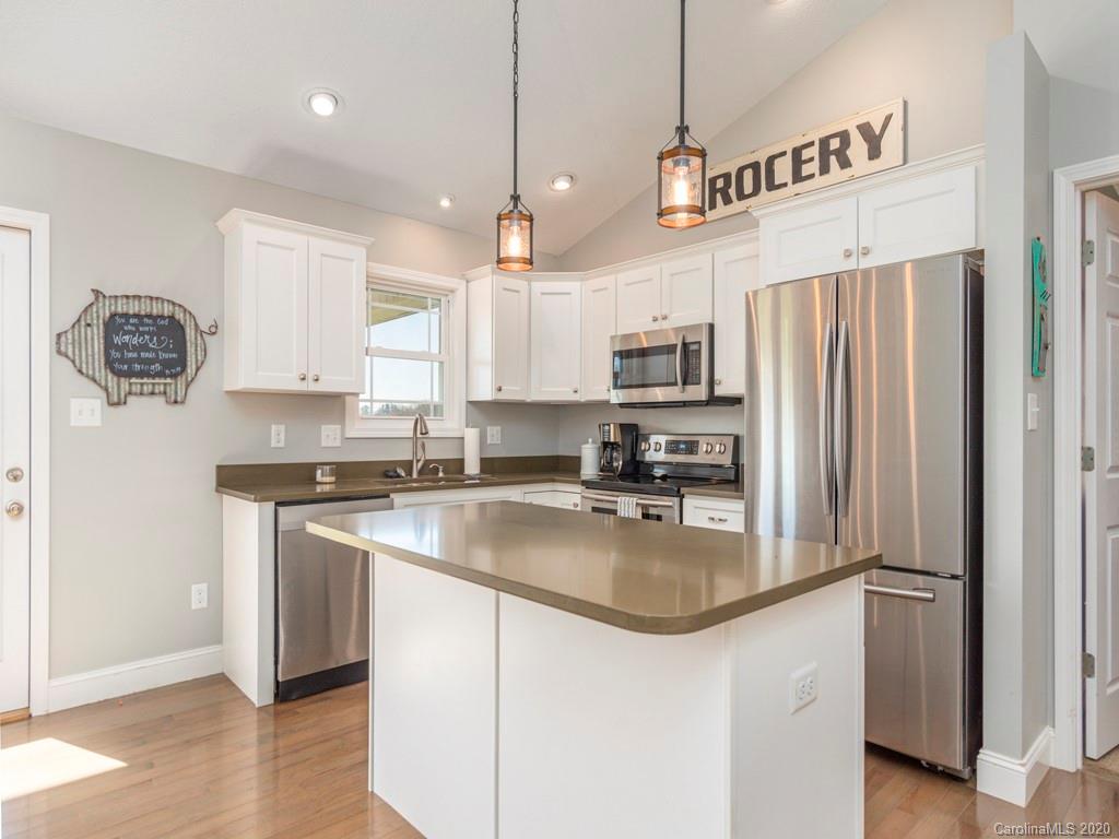 15 New Clayton Extension Weaverville NC 28787