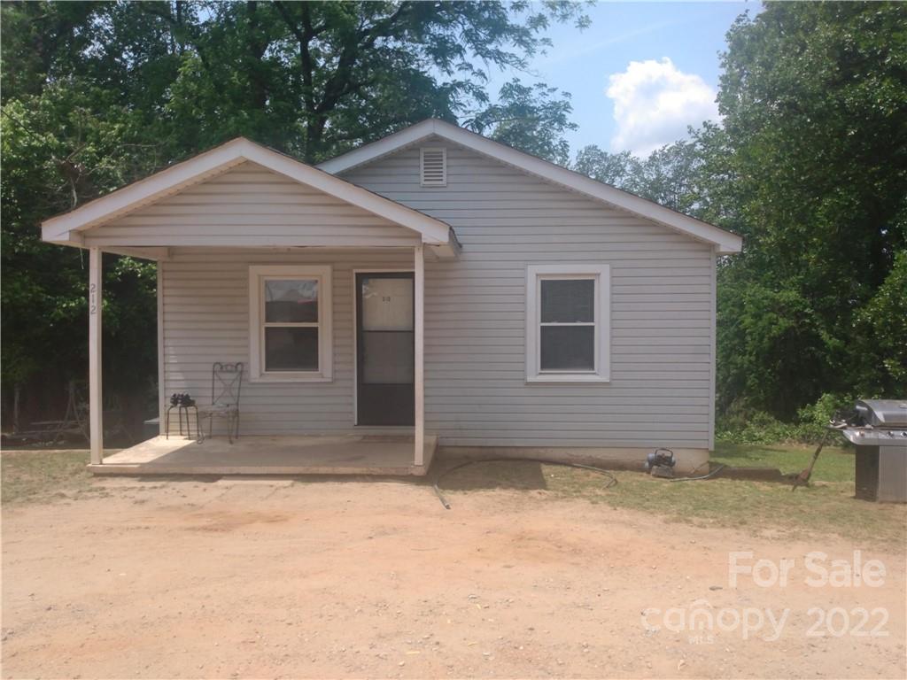 212 Beam Avenue Gastonia NC 28052