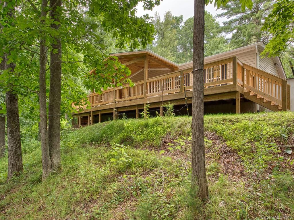 285 Wispy Willow Drive Waynesville NC 28785