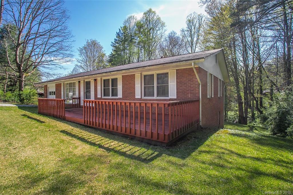 25 Meadowbrook Circle Brevard NC 28712