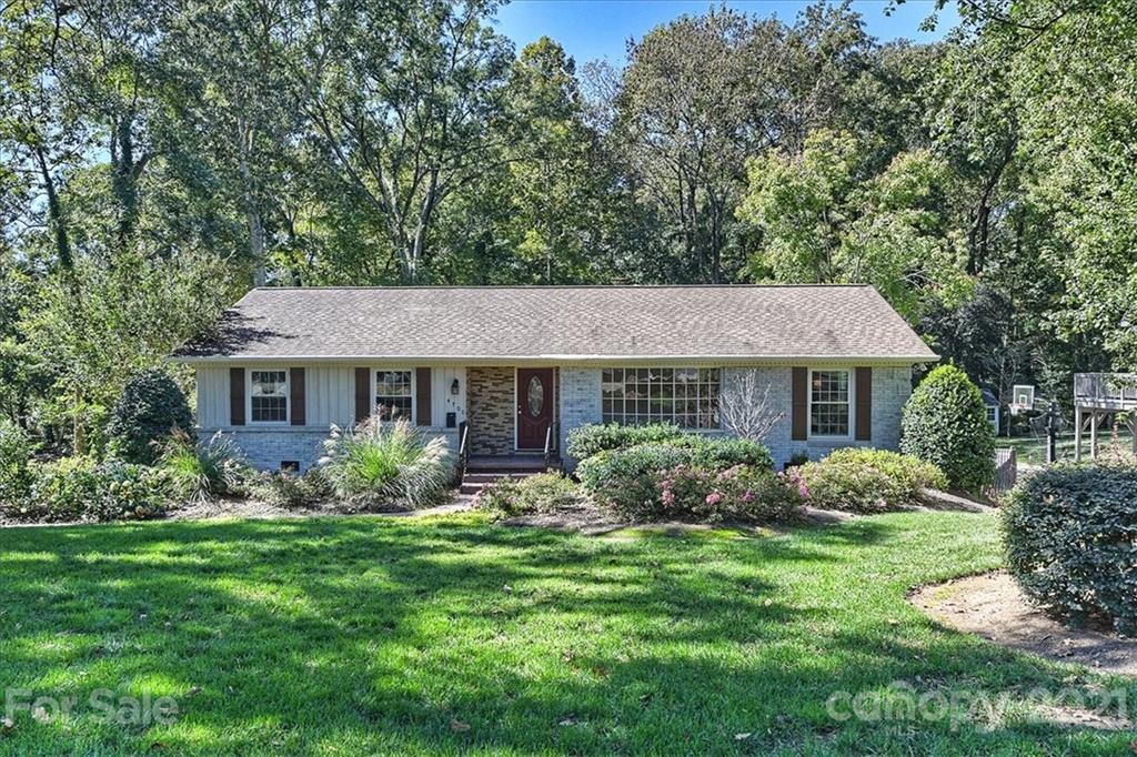 4700 Water Oak Road Charlotte NC 28211