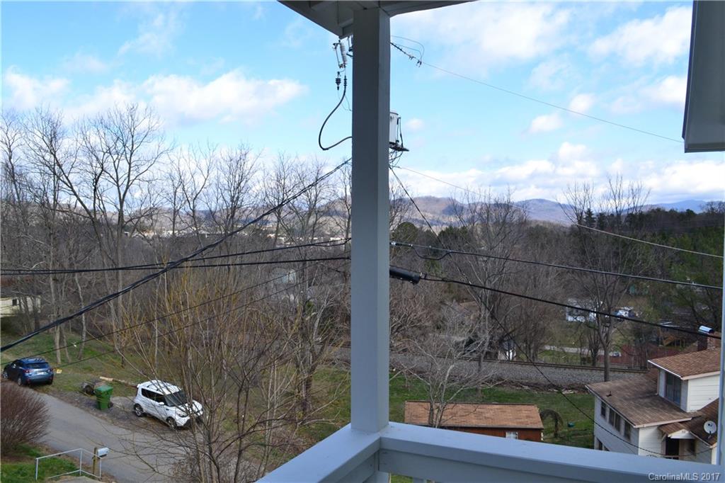 32 Blalock Avenue Asheville NC 28803