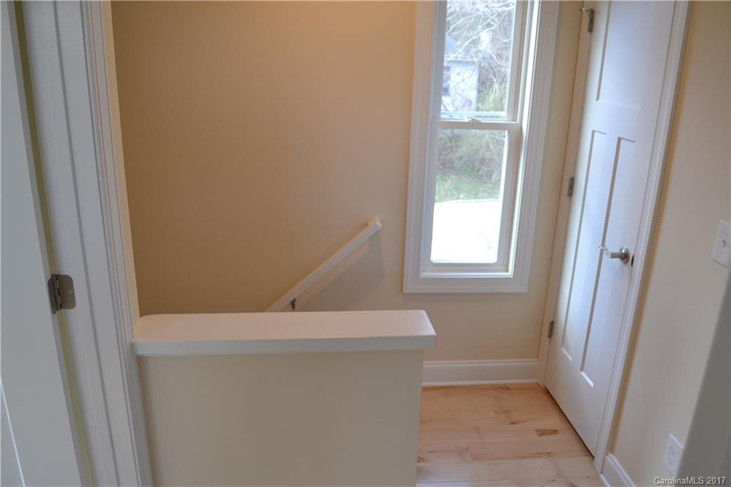 32 Blalock Avenue Asheville NC 28803