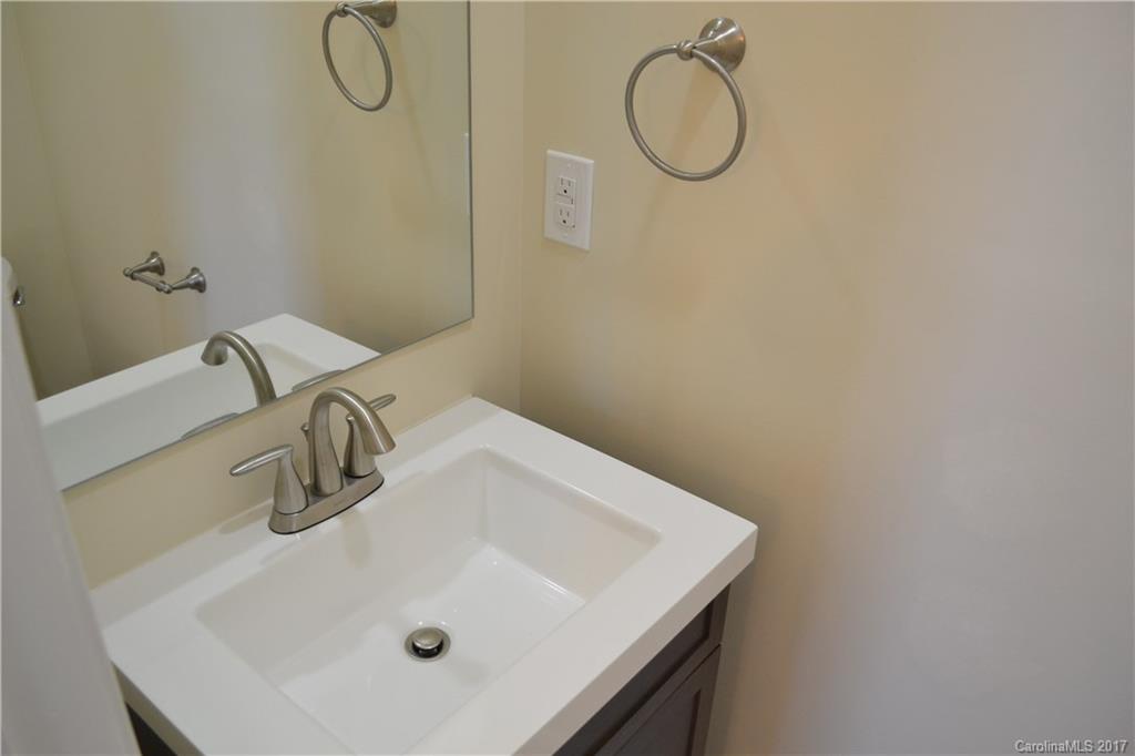 32 Blalock Avenue Asheville NC 28803