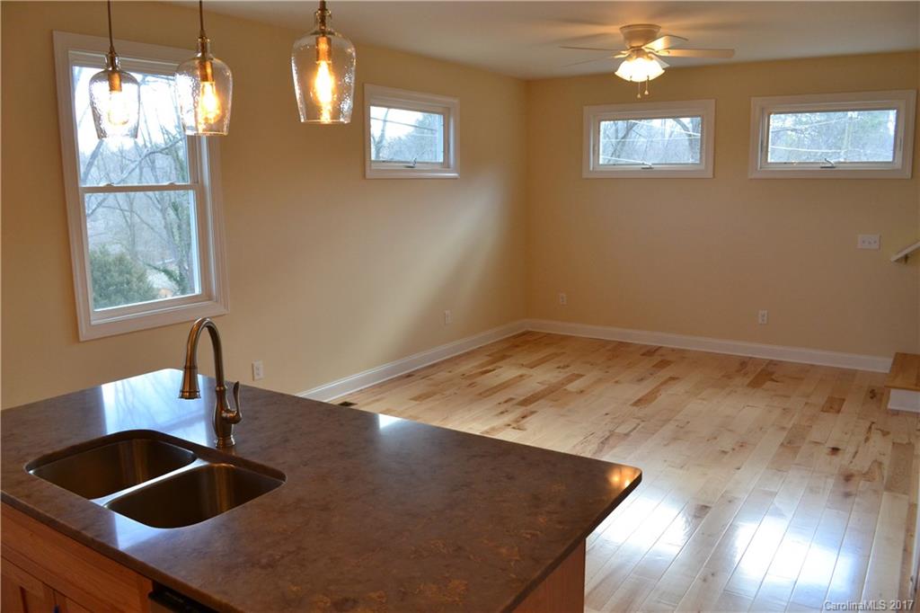 32 Blalock Avenue Asheville NC 28803