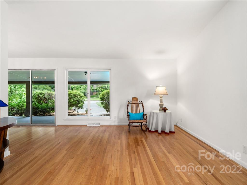 36 Briarwood Road Asheville NC 28804