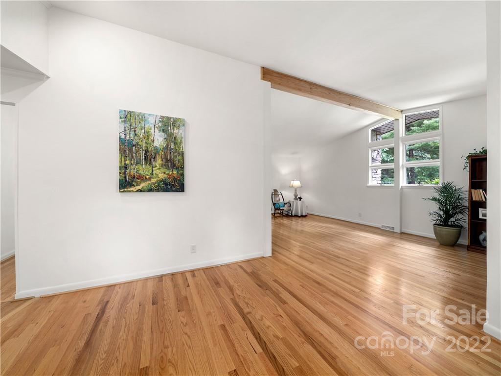 36 Briarwood Road Asheville NC 28804