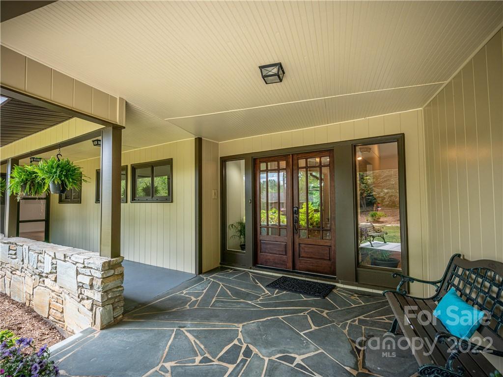 36 Briarwood Road Asheville NC 28804