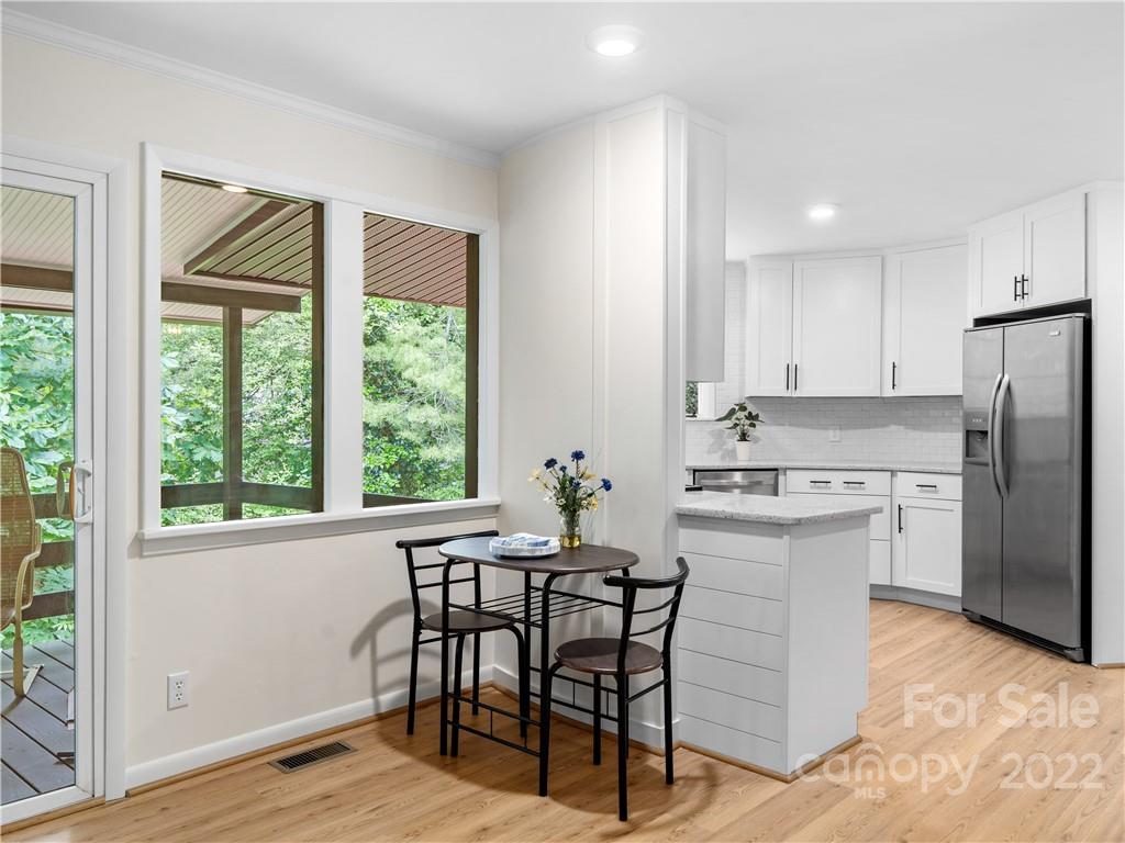 36 Briarwood Road Asheville NC 28804