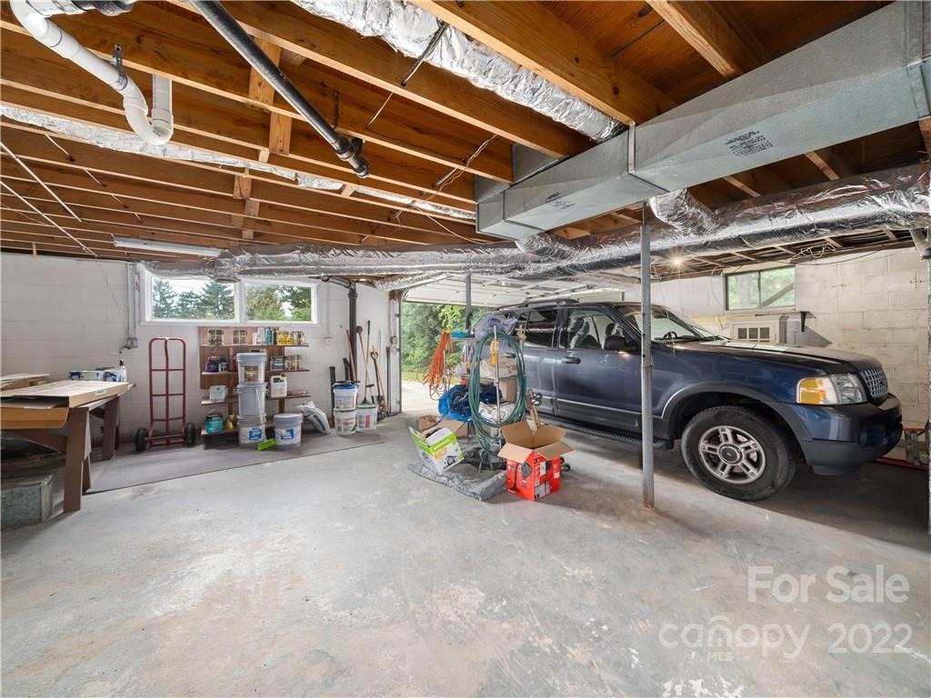 36 Briarwood Road Asheville NC 28804