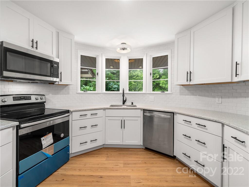 36 Briarwood Road Asheville NC 28804