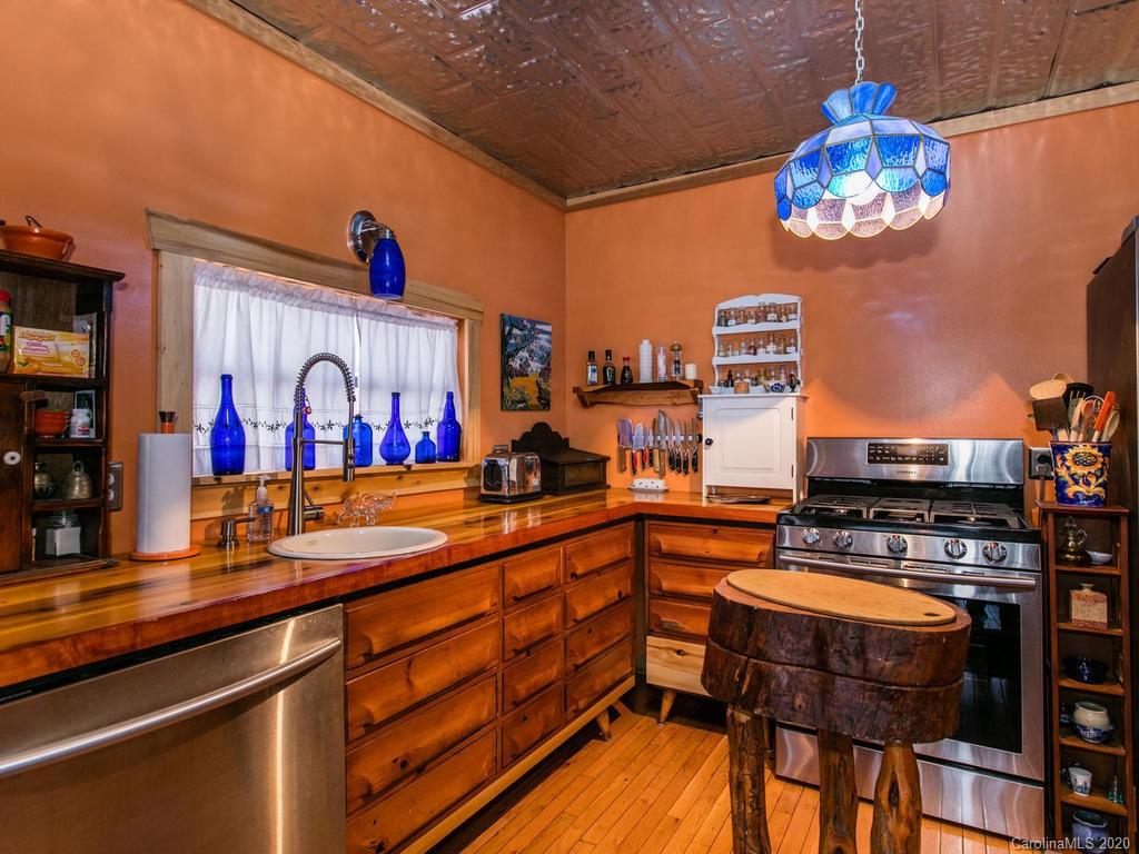 489 Big Bear Boulevard Old Fort NC 28762