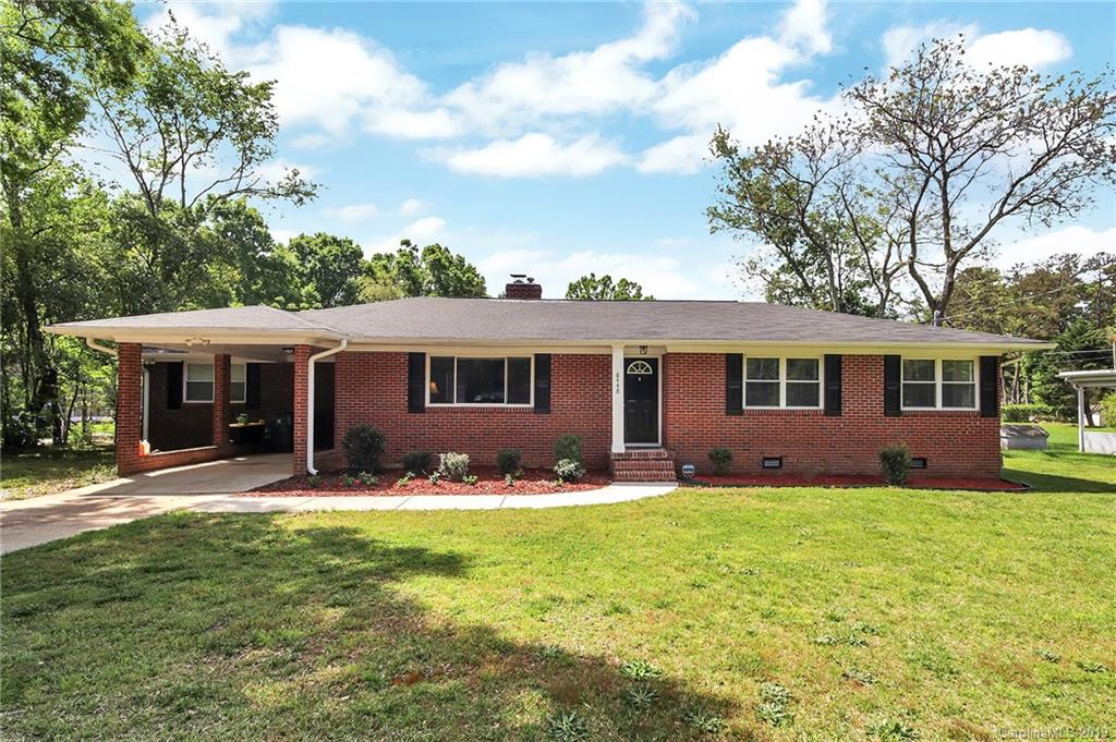 8448 Pence Road Charlotte NC 28215