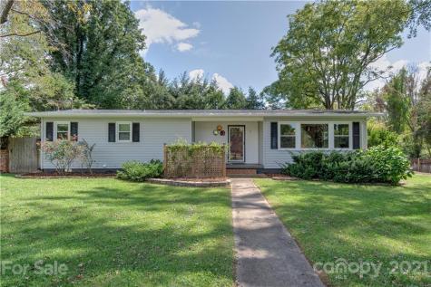 2 Sunset Drive Swannanoa NC 28778