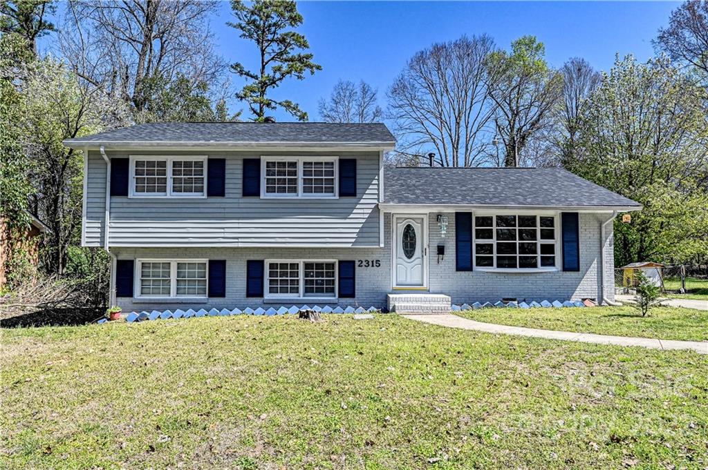 2315 Briargrove Drive Charlotte NC 28215