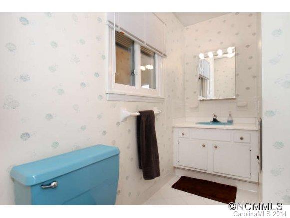 44 Audubon Drive Asheville NC 28804