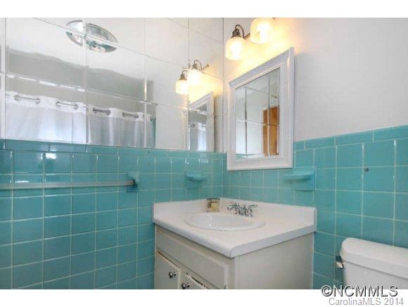 44 Audubon Drive Asheville NC 28804