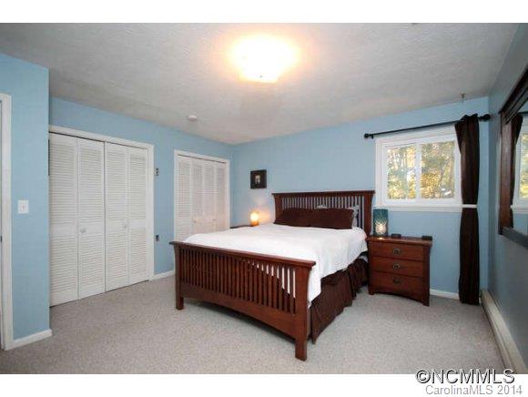 44 Audubon Drive Asheville NC 28804