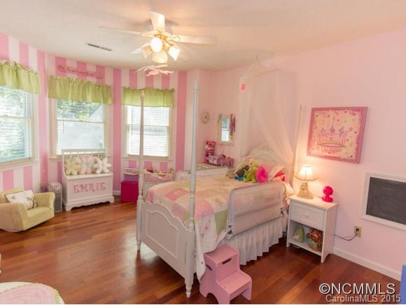 2 Crooked Creek Drive Asheville NC 28804