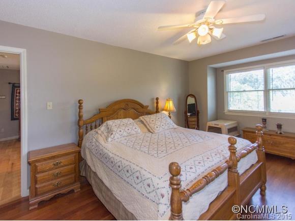 2 Crooked Creek Drive Asheville NC 28804