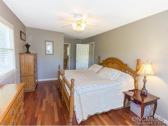2 Crooked Creek Drive Asheville NC 28804