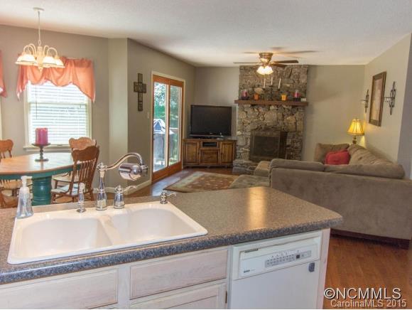 2 Crooked Creek Drive Asheville NC 28804