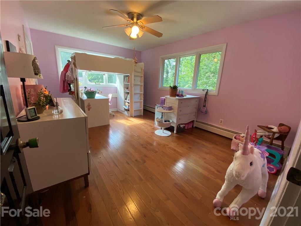 102 Furnifold Street Morganton NC 28655