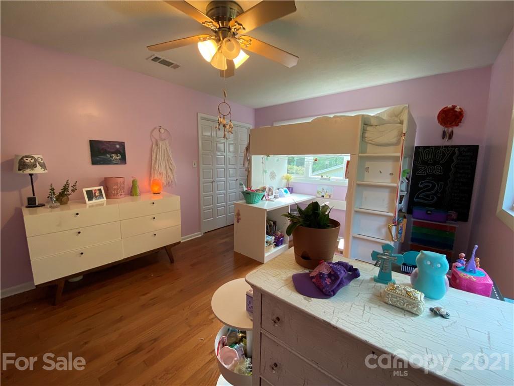 102 Furnifold Street Morganton NC 28655