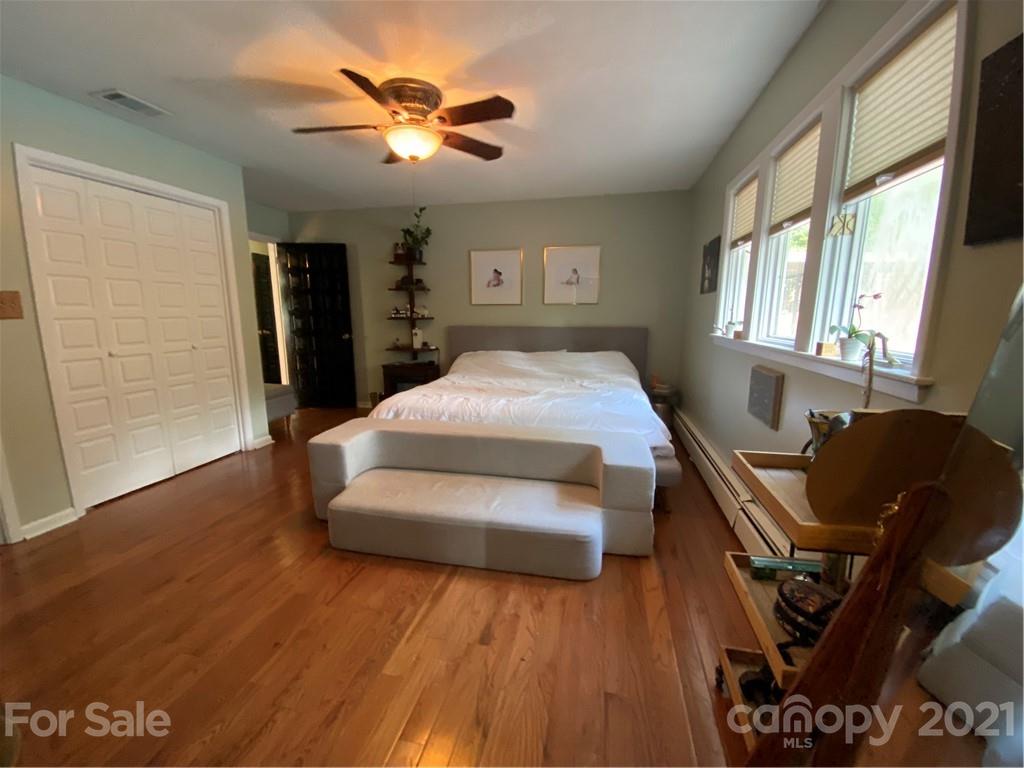 102 Furnifold Street Morganton NC 28655