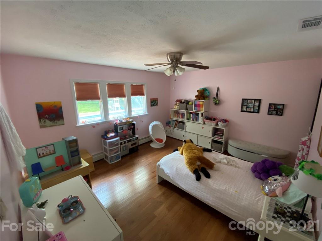 102 Furnifold Street Morganton NC 28655