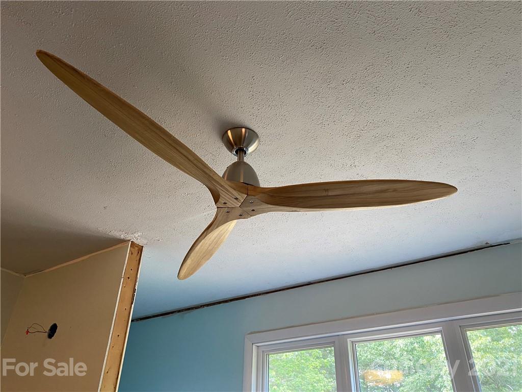 102 Furnifold Street Morganton NC 28655