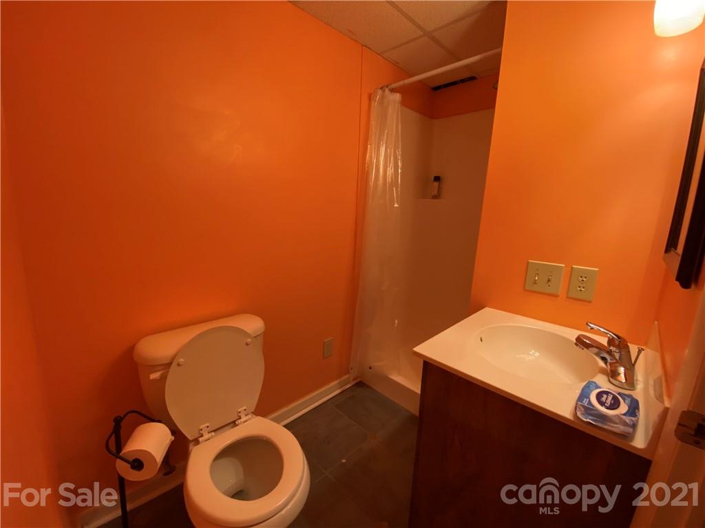 102 Furnifold Street Morganton NC 28655