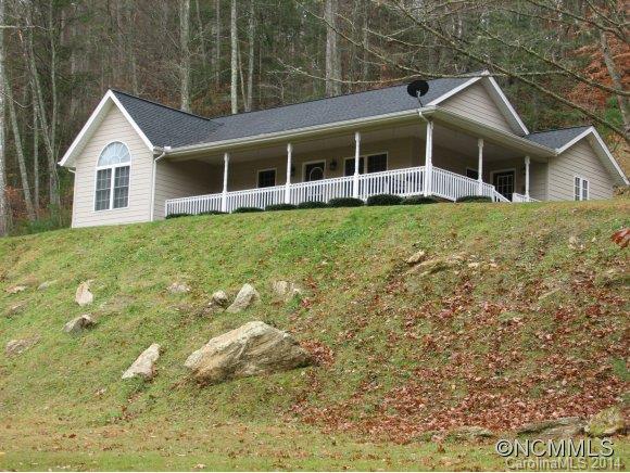 370 Barn Road Burnsville NC 28714
