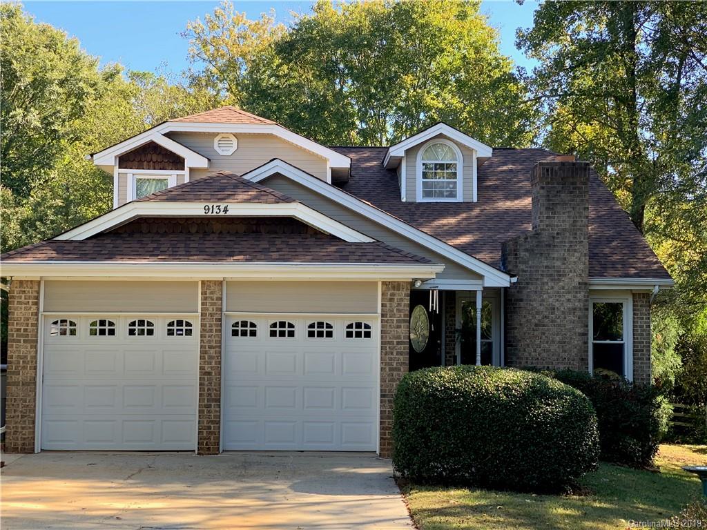 9134 Parkhurst Lane Charlotte NC 28227