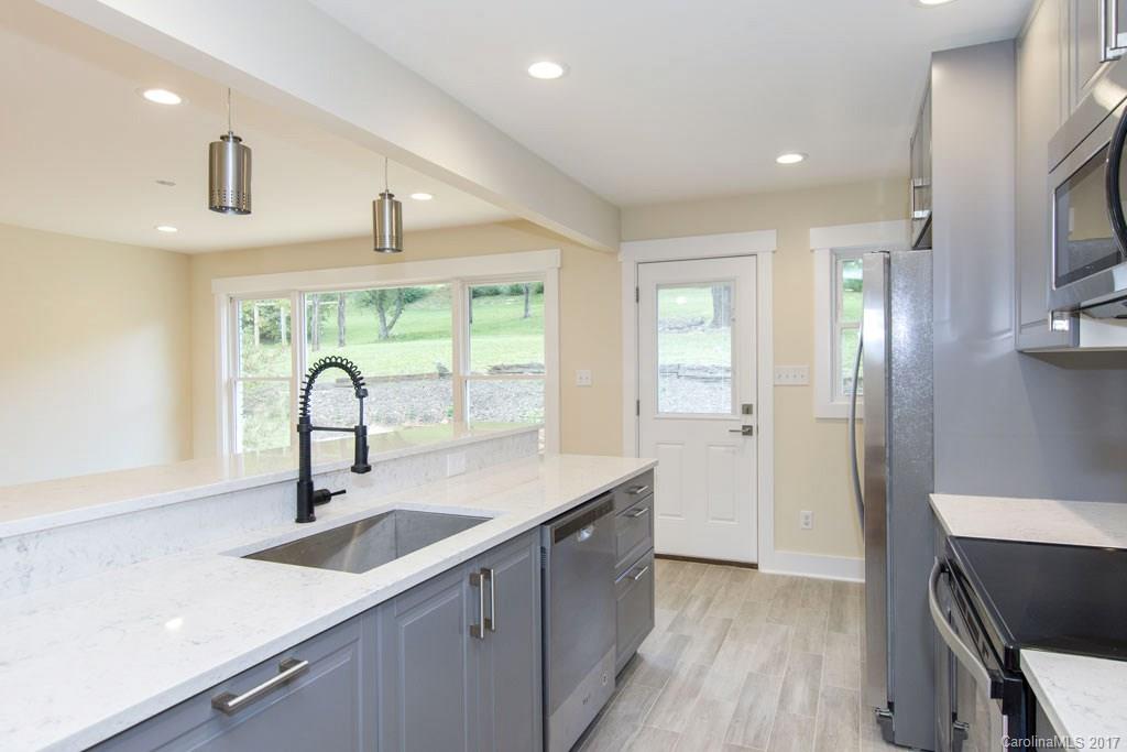 59 Honeycomb Drive Waynesville NC 28786