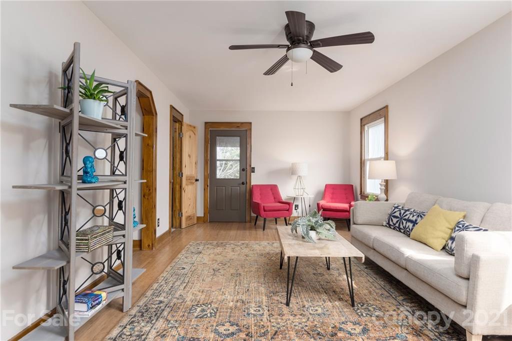 81 Baker Avenue Asheville NC 28806