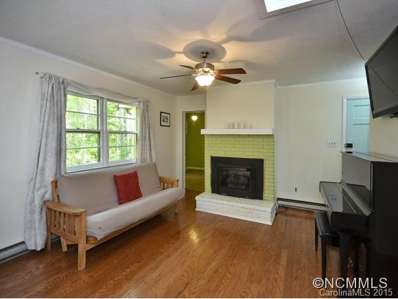 15 Ben Franklin Lane Asheville NC 28805