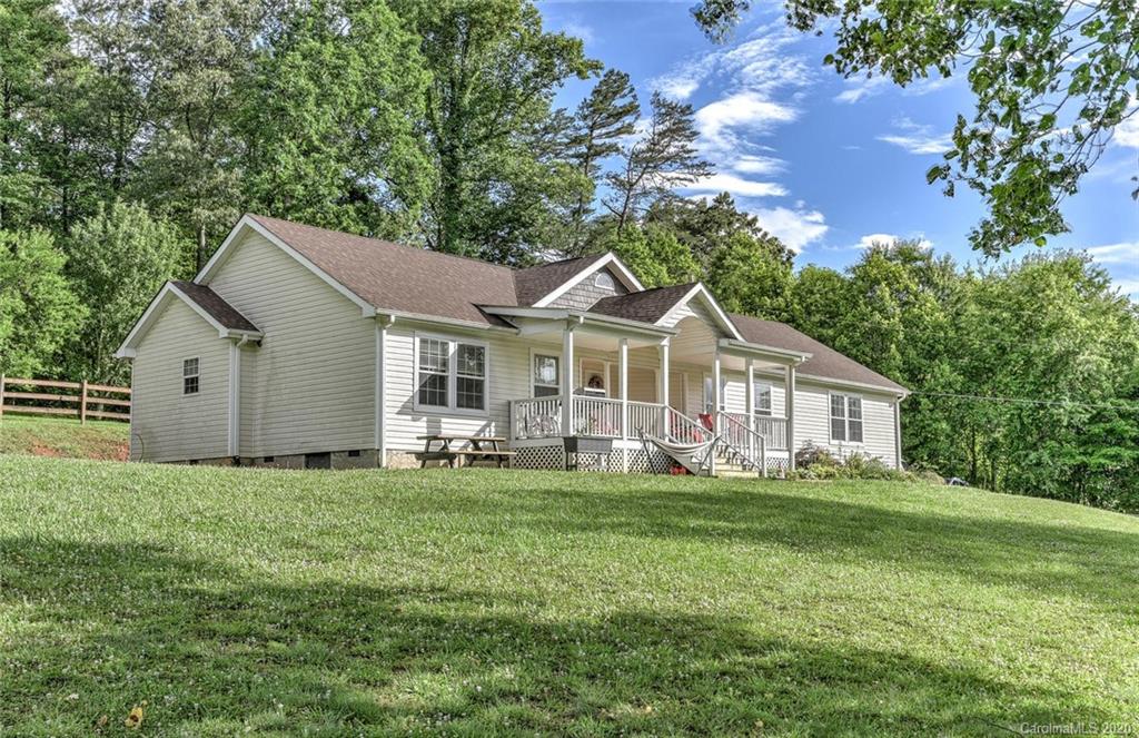 10 Santrela Lane Candler NC 28715